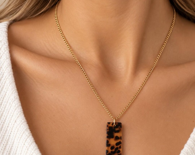 Acetate Terrazzo Pendant Necklace | Gold Plated Stainless Steel Necklace. Chic Minimalist Women's Jewelry. Gift for Women