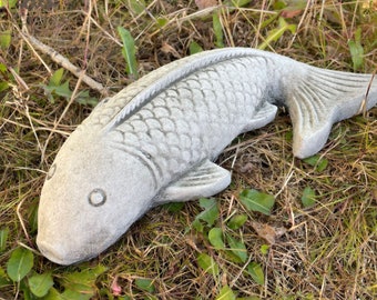 Koi-Karpfen-Fisch-Stein-Gartenstatue | Skulptur im Freien, Teich, Meer, Fluss, Tier, Angeln, Angeln, Wasserfliegen, grob, Geschenk, Ornament, Dekor