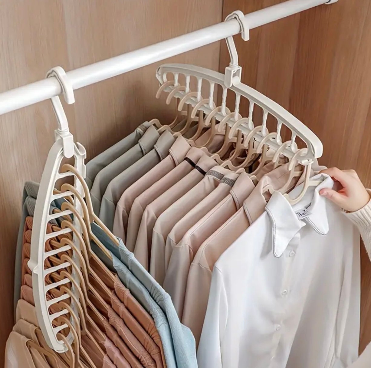 Space Saving Hangers for Clothes, Collapsible Hangers Organizer, Closet