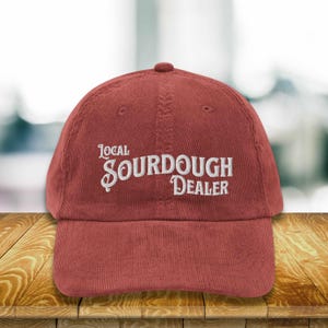 Broderad surdegsmanchesterhatt, surdegsgåvor, bakhatt, surdegsbrödhandlarhatt, brödbakningsmössa, kristen brödbakning bild 1