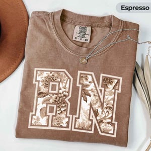 Nurse Shirt RN Shirt Nurse Appreciation Gift Nursing Brown Floral Toile Gift for Nurse Week Registered Nurse Graduation Comfort Colors® Tee