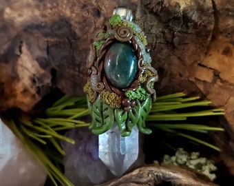 Quartz Crystal & Bloodstone Woodland Fairy Polymer Clay Pendant | Handmade | Magical Forest Festival Necklace | 6×2cm
