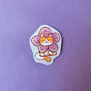Sticker chat mignon fleur | Effet arc-en-ciel en vinyle holographique imperméable pour bouteilles d'eau, téléphones, ordinateurs portables