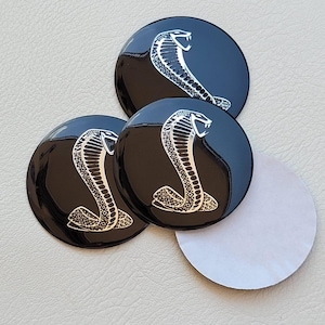 56mm Pegatinas para Tapacubos de Llantas Ruedas Mustang con Logo Emblema Cobra Serpiente Shelby Accesorios Coches Tuning