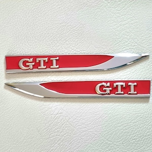 Emblema GTI Insignia roja Logotipo del ala lateral Adhesivo Golf Mk7 Mk6 Mk8 Mk5 Accesorios para coche