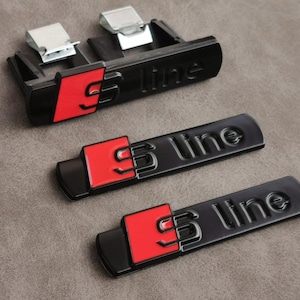 Sline Emblema de Calandra mas 2 Logos Laterales Color Negro Mate Accesorios para Coches Tuning