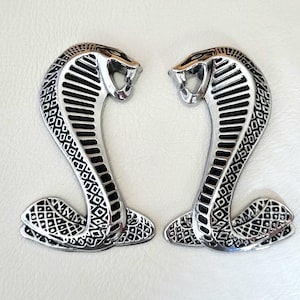 Mustang Shelby Wing Badge Logo 2pcs Fender Side Emblem Sticker Snake Cobra Gt500 Car Accessories