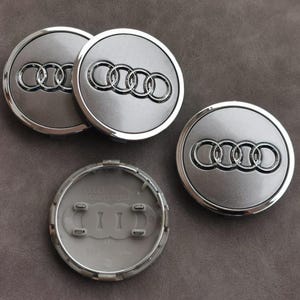 61 mm Tapacubos Audi Centro de Ruedas Llantas Color Gris 4M0601170