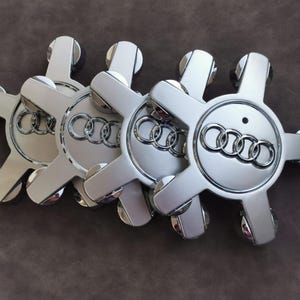 Tapacubos con Logo Emblema Audi Centro de Llantas 4F0601165N Farbe Gris Plata