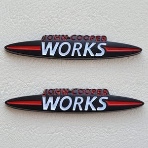 2 Emlemas JCW Laterales Accesorio Logo para Mini Cooper One John Cooper Works Clubman Countryman Paceman Accesorio  Coches Tuning