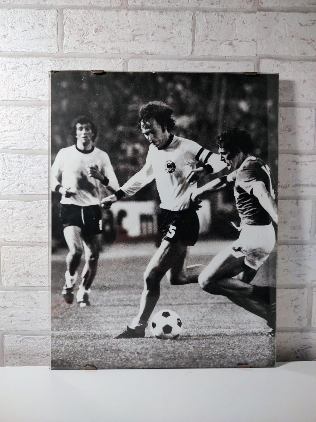 1974 FIFAワールドカップ 報道写真 – 東ドイツ対西ドイツ、ラウク