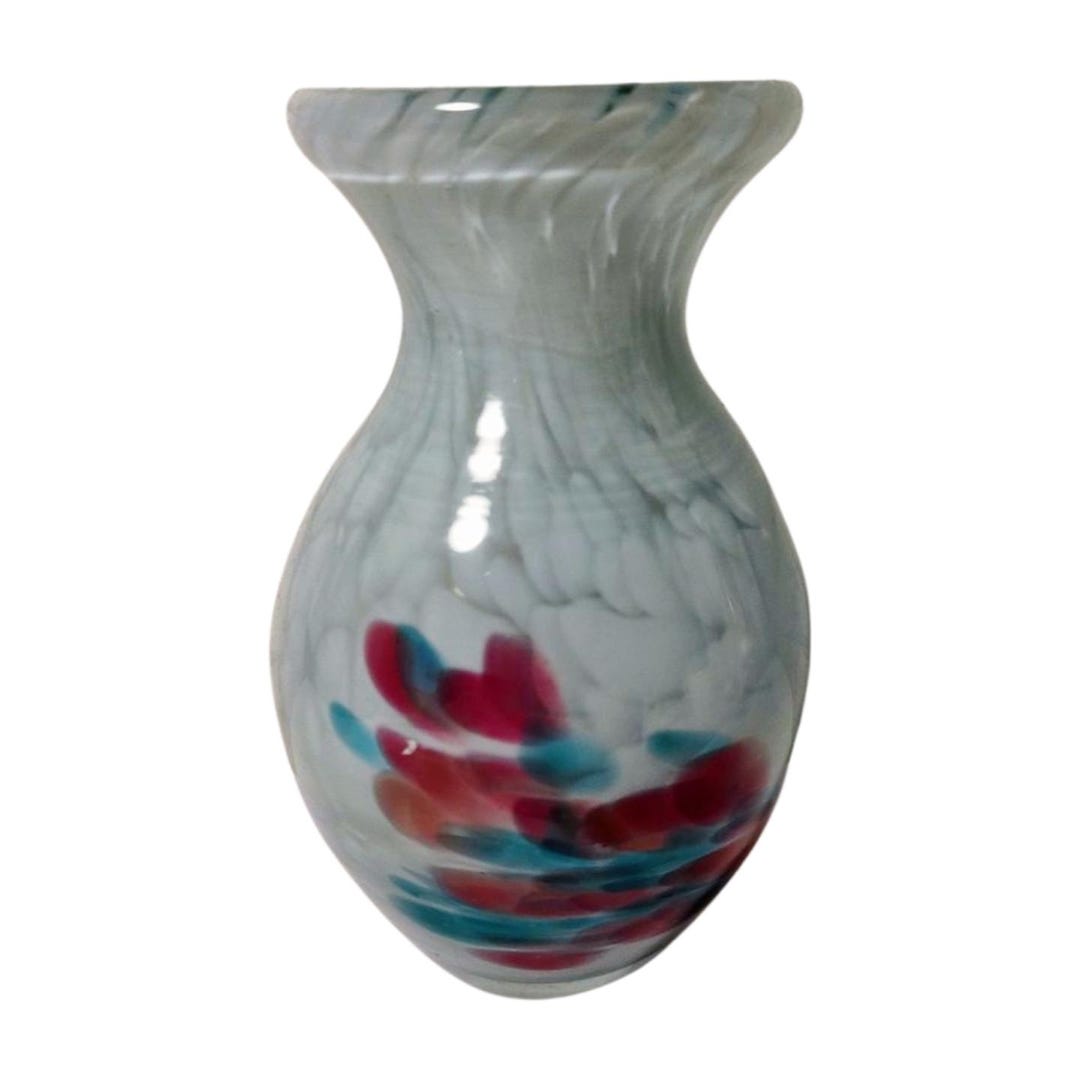 イムディーナガラスの花瓶 – マルタの手作りのカラフルなデザイン