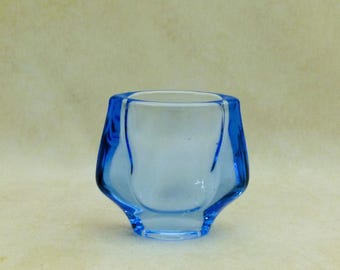 フッチェンロイター・アルカイス花瓶 – ハインリッヒ・フックスの