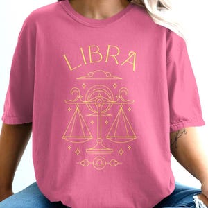 Koszulka z napisem Libra Zodiac Sign, koszulka z grafiką astrologiczną, projekt horoskopu Scales, koszulka Celestial Balance, odzież modowa z motywem znaku zodiaku
