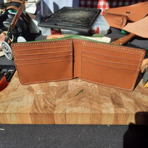 Billetera plegable con ranura para tarjetas personalizada para hombre, billetera para hombre, billetera de cuero, billetera de cuero hecha a mano, billetera de 8 bolsillos, billetera de identificación, billetera de 10 bolsillos
