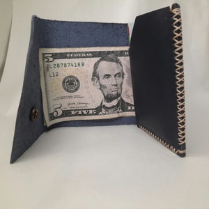 Cartera plegable con cierre a presión y diseño de béisbol, tarjetero de cuero, billetera de cuero hecha a mano, billetera minimalista, billetera delgada, tarjetero para hombres y mujeres