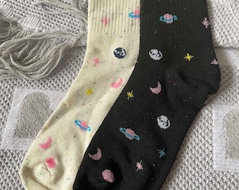 Calcetines de algodón peinado con temática espacial, calcetines de algodón, calcetines de lujo, calcetines de algodón peinado, calcetines únicos, calcetines cómodos, calcetines elegantes, calcetines celestiales