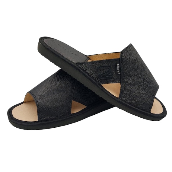 【2plan】Lobby Slider Leather Slippers Lobby Slider Leather Slippers - 2PLAN | 60% - Asian Fashion