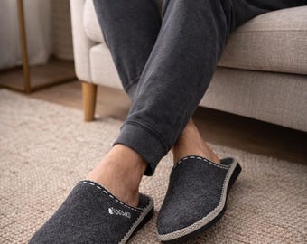 Men's Felt House Slippers, Warm Lightweight Slip-On Home Shoes, Cozy Indoor Comfort