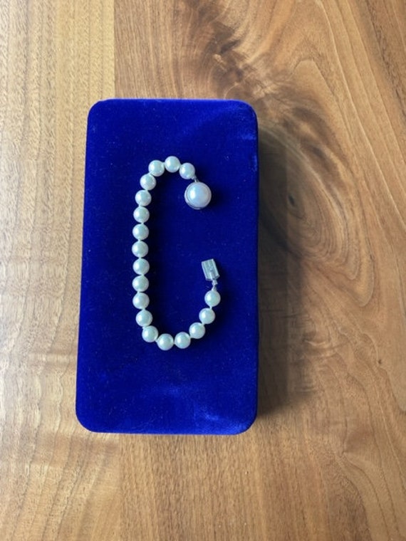 Majorica simulated pearl bracelet