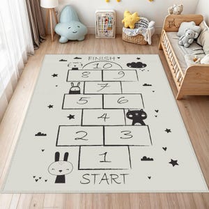 Hopscotch Kinderteppich, Hopscotch gemusterter Kinderzimmerteppich, Kinderteppich, Kinderteppich mit Hopscotch-Muster, Hopscotch gemusterter Kinderteppich, Hopscotch Spielzimmermatte