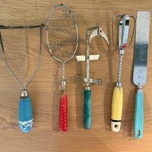 Ensemble d&#39;ustensiles de cuisine primitif vintage #1