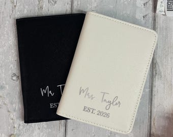 Personalised Mr & Mrs Passport Holder Set | Honeymoon Passport Covers | Newlywed Gift with Surname and Year | Wedding Gift for Couple