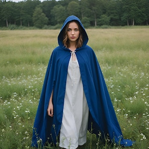 Exquisite Blue Hooded Cloak | Medieval Fantasy Cosplay Cape | Witch Carnival Costume Cloak | Renaissance Faire Costume Gift for Girlfriend