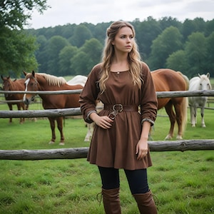 Stunning Women&#39;s Viking Tunic | Medieval Renaissance Costume | Brown LARP Dress | Norse Historical Outfit | Rustic Farm Tunic Gift forHer