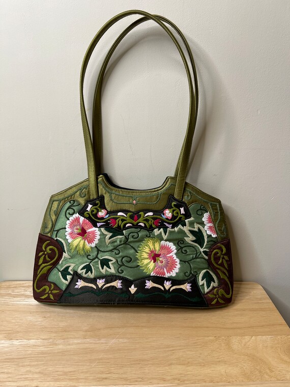 Oovoo Embroidered Satin Handbag