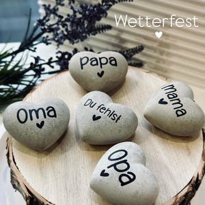 Kleines Beton Herz-S-,Grabschmuck,DU FEHLST, Trauer,Gedenken,vermissen,Gedenkstätte,Abschied,Erinnerung,Friedhof,Grabstein,Oma,Opa,Papa,Mama