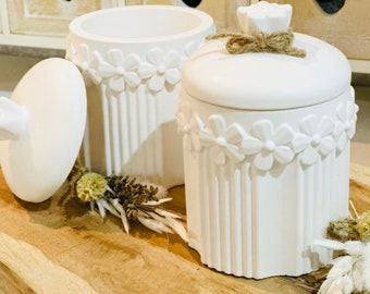 Ceramic, flower box, decorative box with lid, ceramic box, white decoration