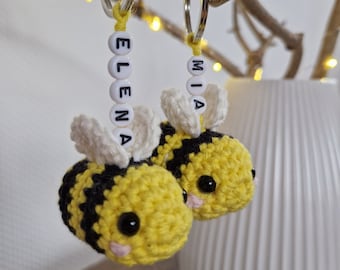 Llavero de abeja tejido a ganchillo personalizado