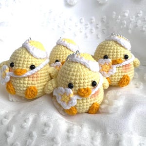 Handmade Crochet Chick Keychain – Cute Amigurumi Plush Keyring | Easter Gift | Kawaii Bag Charm | Yellow Chick Ornament | Soft Toy Keychain