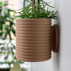 Planter with Hidden Drip Tray - Poppy - Lofted Goods