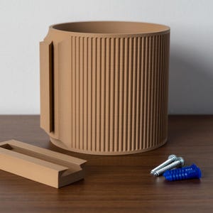 The Heywood Wall Mounted Planter