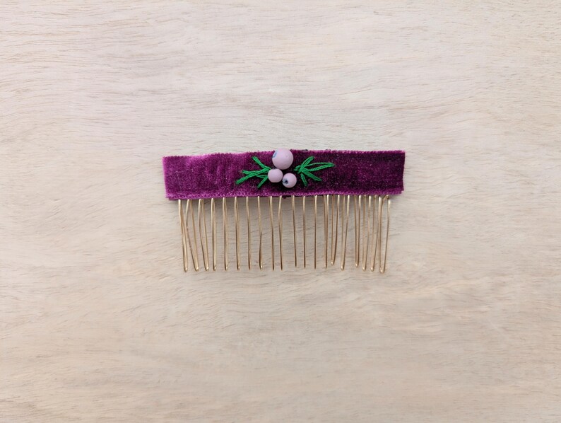 Fall Flower Hair Accessories for Autumn Style Hair Combs with Velvet For Bridesmaids Hair Style with Handmade Whimsical Touch