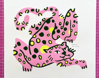 Leopard Print | Handgemachter Linoldruck | Quadratisch (30x30 cm) | Dopamin-Deko für Wohnzimmer, Schlafzimmer, Kinderzimmer