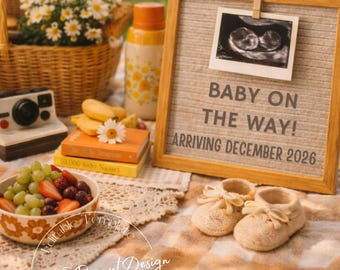 Daisies & Due Dates | Retro Pregnancy Announcement | Vintage Baby Reveal | Editable Canva Download