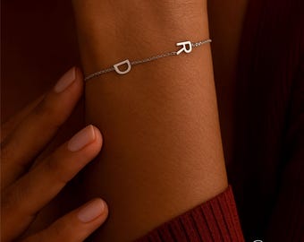 Personalized Letter Charm Bracelet, Gold Name Bracelet, Custom Initial Dainty Bracelet, Bridesmaid Proposal Gift, Mom Birthday Gift for Her