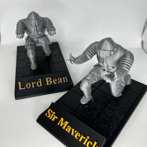 Knight pen holder - 3D Printed