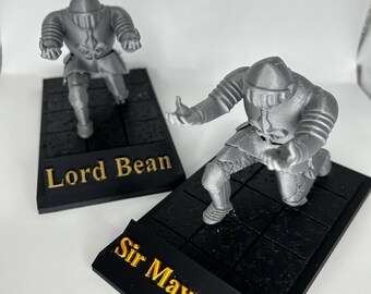 Knight pen holder - 3D Printed