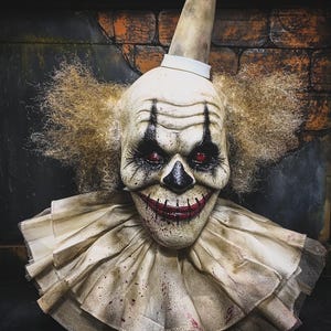 Clown latex mask , halloween/terror/clown/cosplay/gif/mask/movie