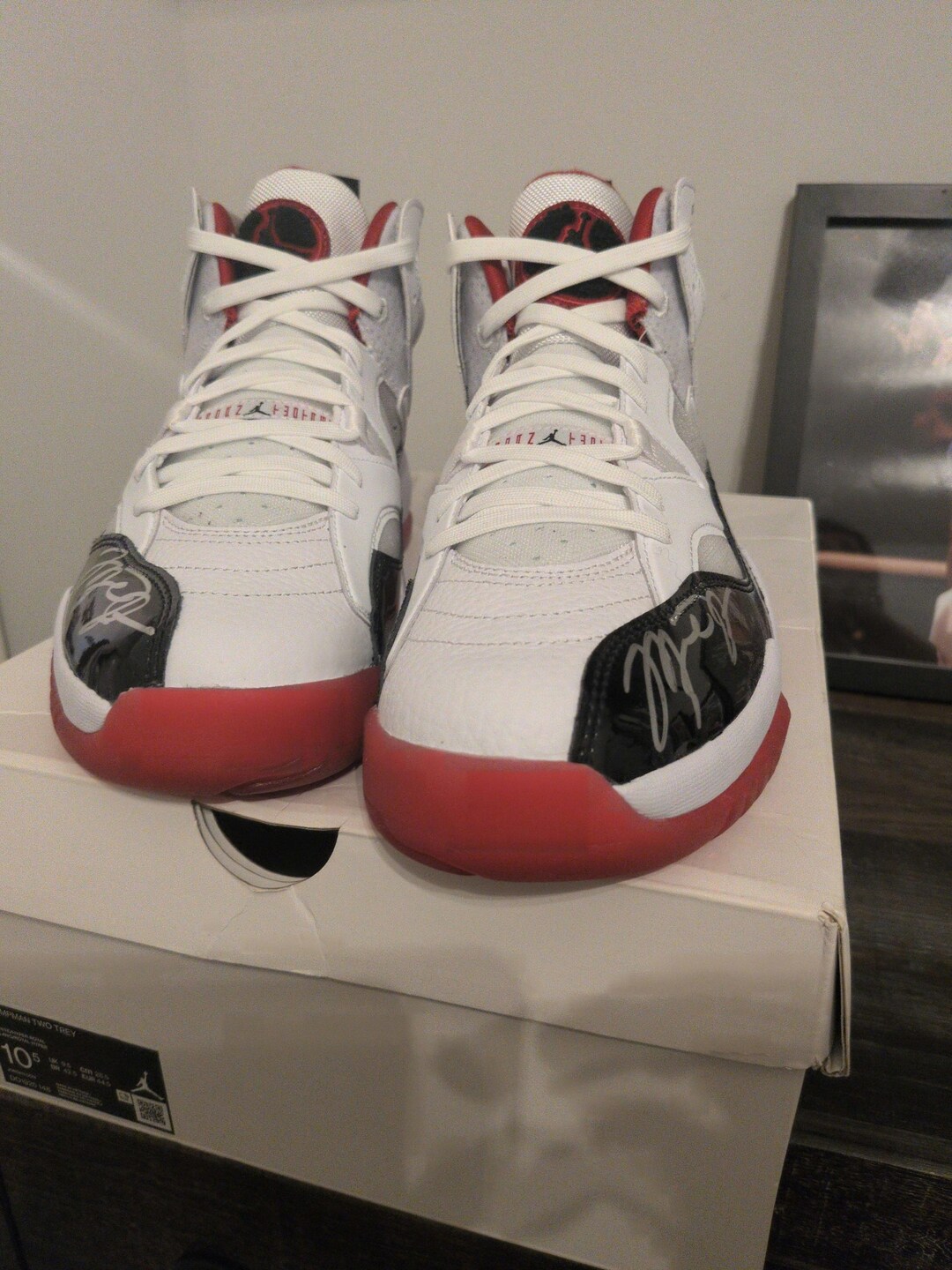 michael jordan signed shoes
