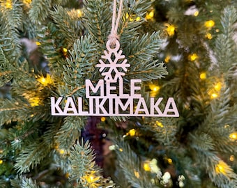 Mele Kalikimaka Hawaiianische frohe Weihnachten Holzverzierung © von Aurora North Home ™, Mele Kalikimaka-Verzierung, hawaiianische Verzierung