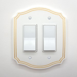 Vintage strömbrytare med guldinlägg, viktoriansk strömbrytare, dekorativ väggplatta, utsmyckad heminredning, klassisk inredning, guldkant