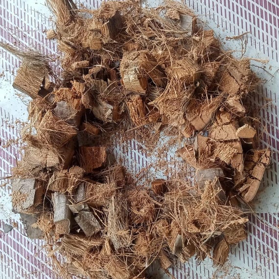 Natural Coconut Husk pieces, Sun Dried Coconut husk for Orchid, Indoor plants, coco peat for gardening