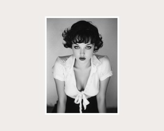 Fotografía artística de retrato de mujer vintage: decoración de pared en blanco y negro (descarga digital)