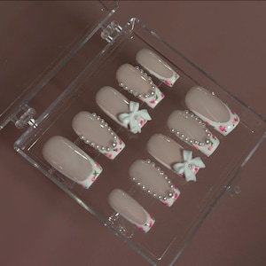 Prensa floral de ponta francesa em unhas/design de unhas/prensagem em unhas/unhas de gel/presente/presente/unhas bonitas