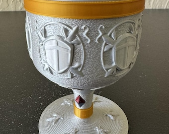 ¡Copa codiciosa del cáliz del caballero! ¡Copa con truco impresa en 3D que se vacía una vez llena!